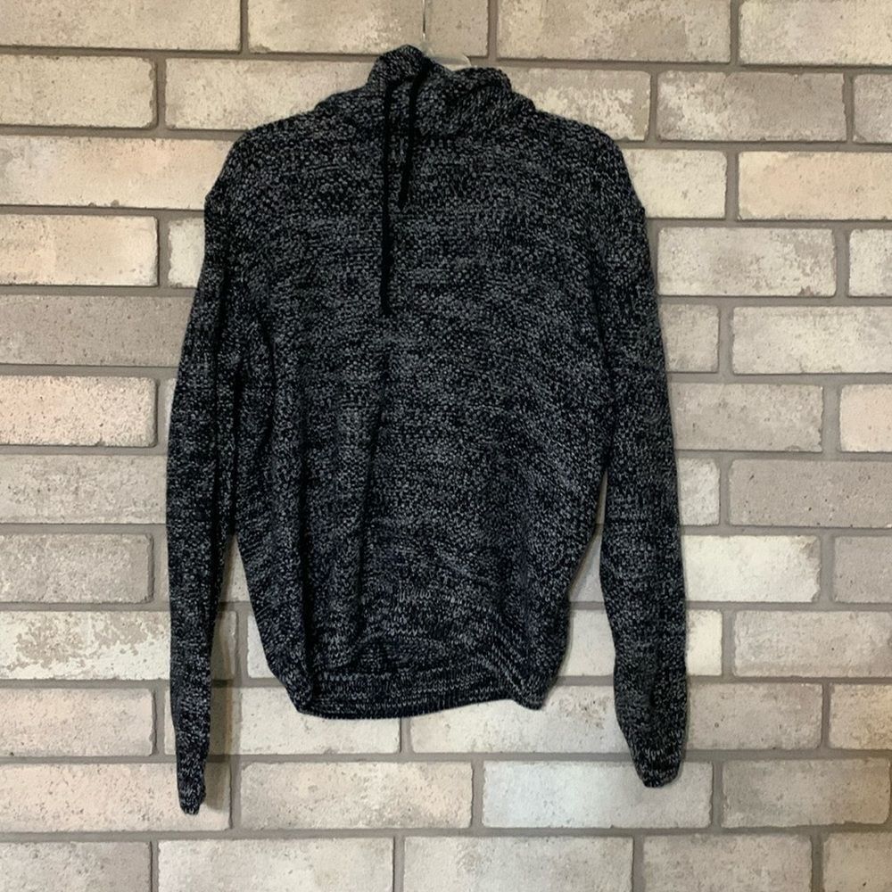 3for$20 men sweater size large